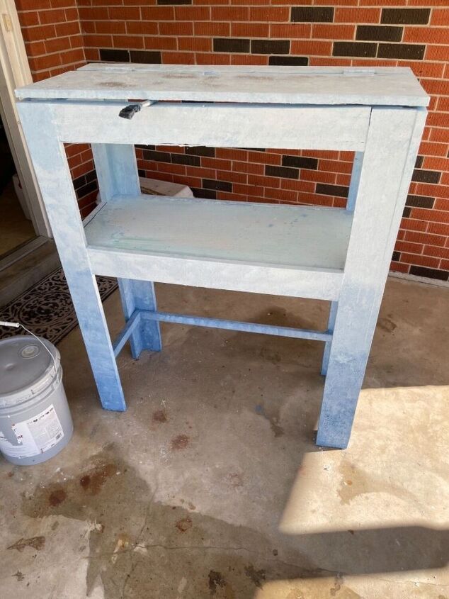 rabbit hutch to salt painted coastal cabinet, Working up the legs
