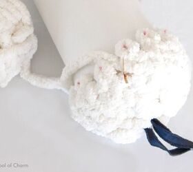 how to finger knit a chunky chenille bolster pillow