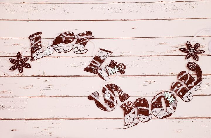 13 impresionantes ideas de guirnaldas que deberas probar este ao, C mo coser una sencilla guirnalda de galletas de jengibre para dar la bienvenida a la nieve