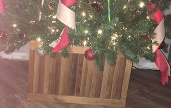 Repurposed Shutter Christmas Tree Box