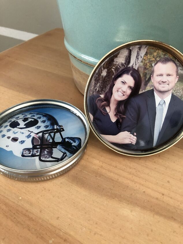 20 sweet stocking stuffers your friends and family will adore, Repurpose canning lids into personalized photo coasters