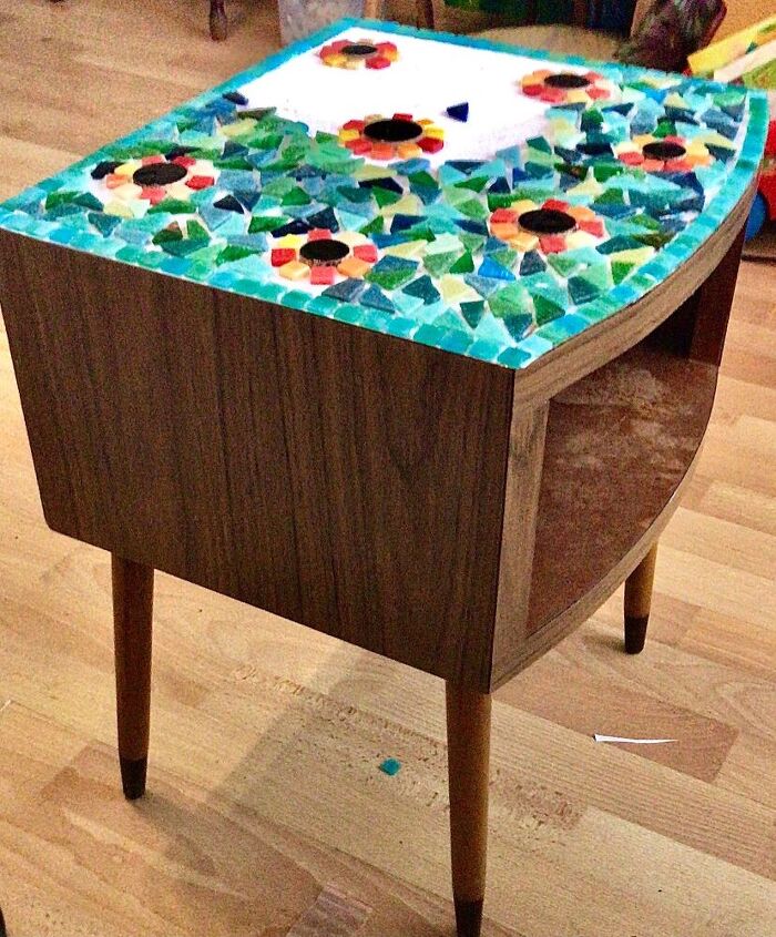 how to upcycle a vintage bedside table with mosaics, Mosaic bedside table top
