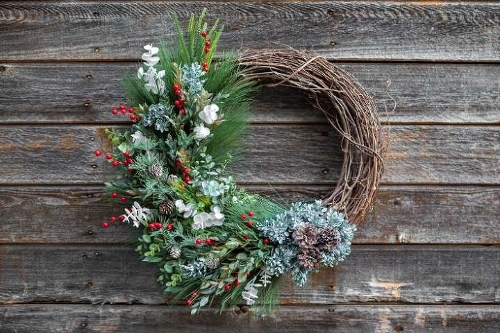 diy winter grapevine wreath for seasonal home decor