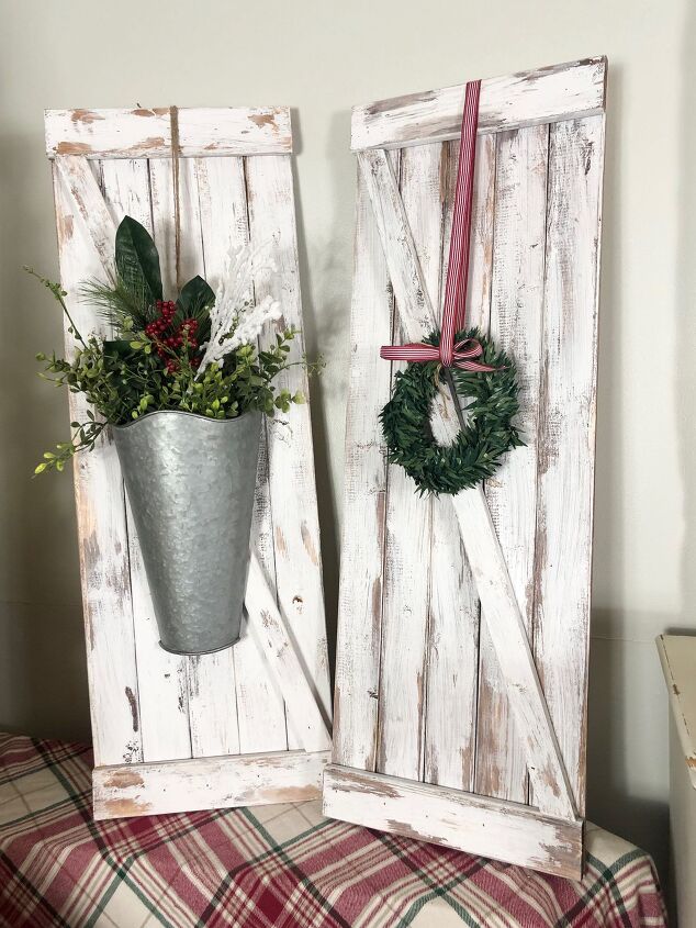 10 ideas de decoracin navidea para hacer este fin de semana, Cree una hermosa decoraci n de persianas de granja desde cero