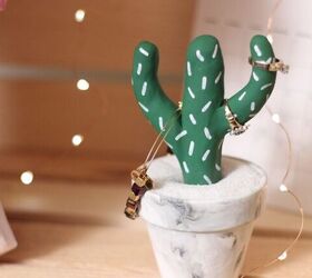 11 creative ways to make heartwarming DIY Christmas gifts out of clay