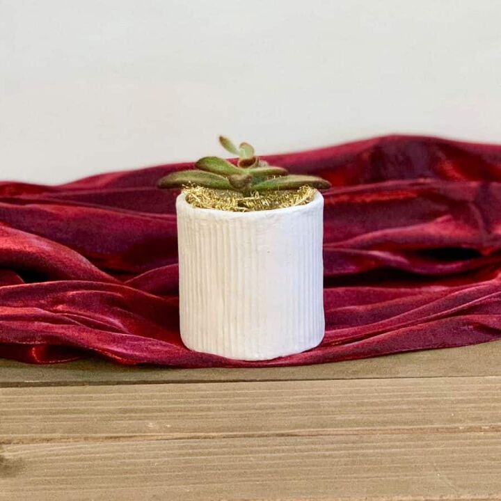 11 maneiras criativas de fazer um presente de barro, Presente de Natal de um plantador de barro seco ao ar f cil