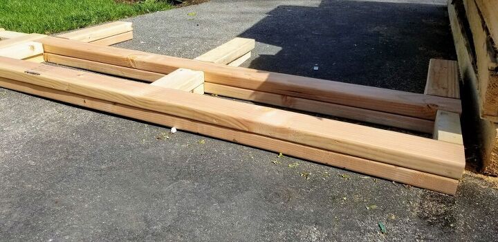 how to build easy breakfast nook benches