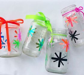 15 Creative DIY Christmas Decorations Ideas with Recycled Glass Jars