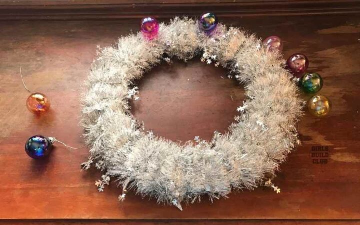 diy christmas wreath with vintage ornaments