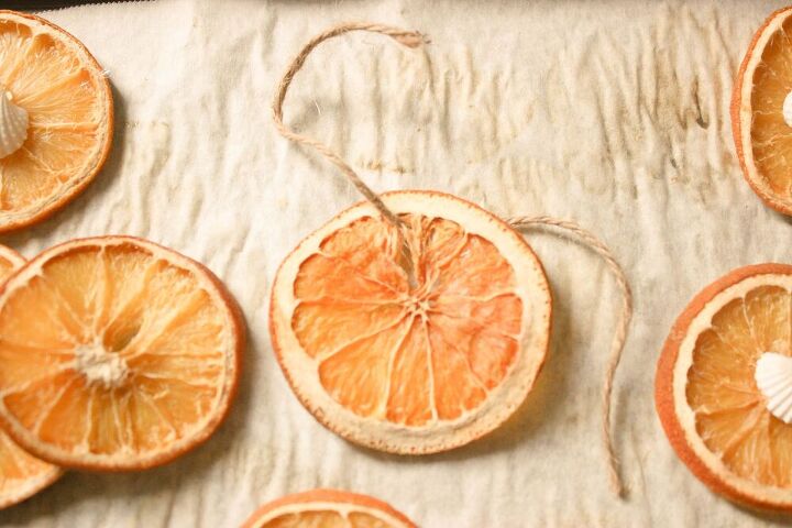como fazer decoraes de natal de laranja seca