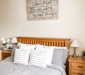 s 10 ways to turn your bedroom into a stress free zone, Hang a personalized rustic pallet sign above your bed