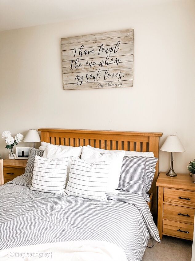 s 10 ways to turn your bedroom into a stress free zone, Hang a personalized rustic pallet sign above your bed