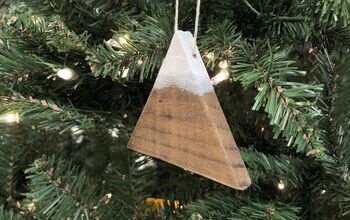 Adorno navideño de montaña súper fácil de hacer a partir de palets o restos de madera