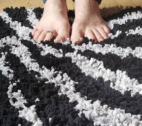 s 15 diy rugs to warm your floors this season, Upcycle old t shirts into a plush knotted bath mat