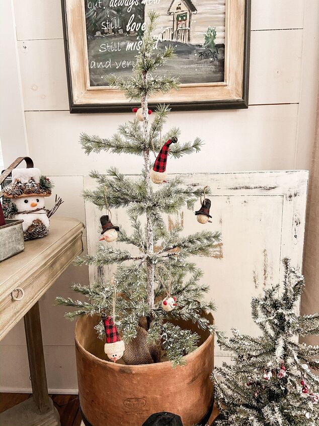s 10 creative ways to flock your christmas trees and garlands, Flock your Christmas tree in two easy steps without the mess