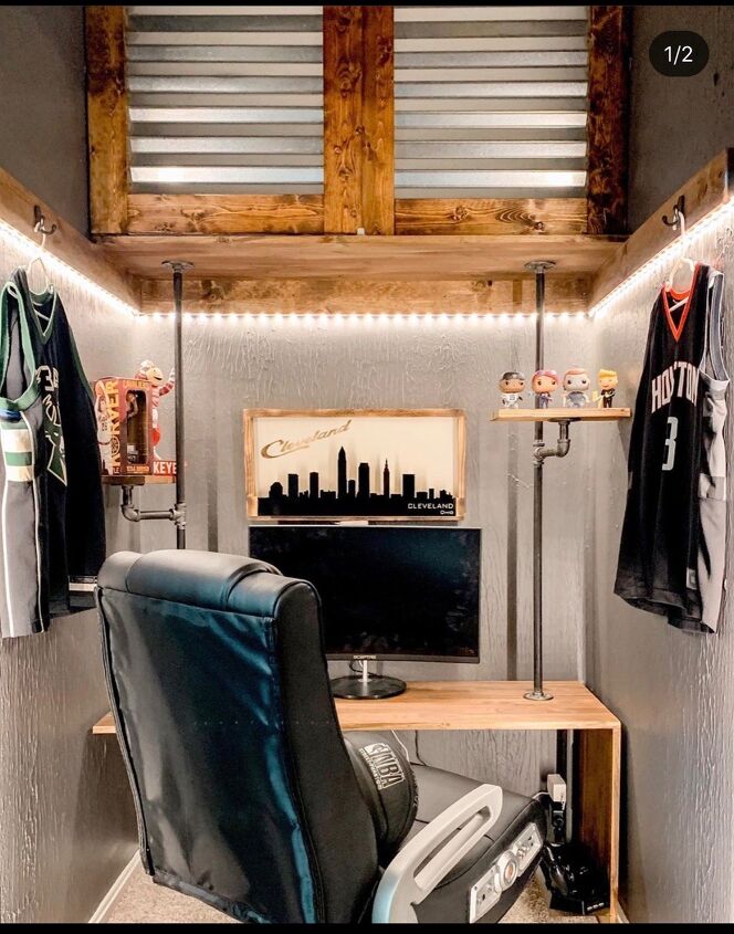 s 15 showstopping projects to start planning for 2021, Turn a wasted closet into an industrial style desk