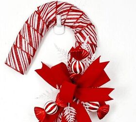 s 15 holiday wreath ideas you won t see on anyone else s front door, 5 Candy Cane Decor