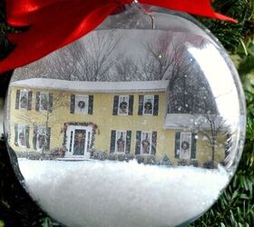 s 20 heartwarming gifts you can make from old photos, Celebrate your childhood home with this sweet Christmas ornament