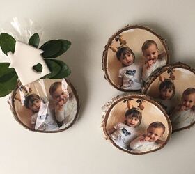 s 20 heartwarming gifts you can make from old photos, Transfer photos onto wood slices to make personalized fridge magnets