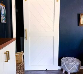 15 ideas that belong on your diy resolution list, Go farmhouse chic with a modern barn door