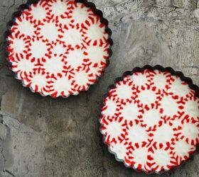 quick and easy diy peppermint platter