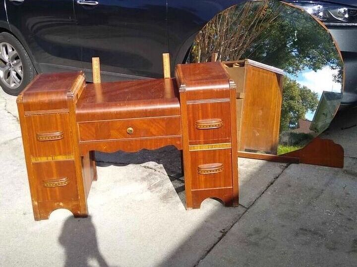 q how do i raise the height of this antique vanity