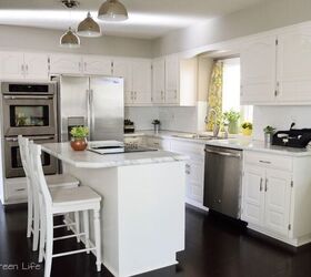 15 maneras nicas de hacer que sus gabinetes de cocina sean ms hermosos, C mo pintar sus gabinetes de cocina de oscuro a blanco