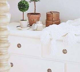 10 stunning makeovers that will make you rethink your old bedroom set, Add vintage charm to a plain old dresser