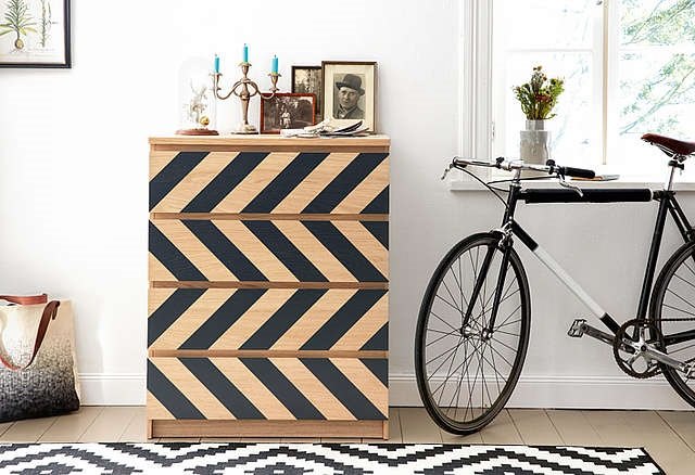 10 stunning makeovers that will make you rethink your old bedroom set, Add character to your dresser with a zigzag pattern
