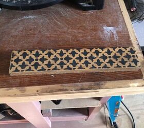 Show off pretty holiday cards with this clever 5-minute idea