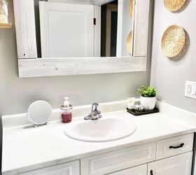 10 easy bathroom makeovers you can do in 1 day, Paint your own faux marble bathroom countertops using a feather