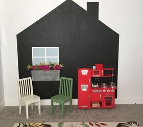 10 mini makeovers that you can pull off in just 1 weekend, Get creative with this adorable chalkboard painted playhouse