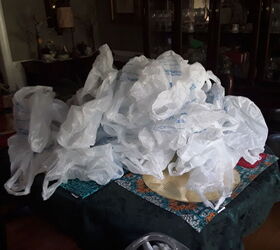 10 easy ideas how to organize plastic bags, See how she managed her Mountain of Bags