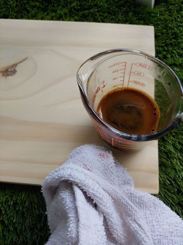 mancha de madeira de caf instantneo