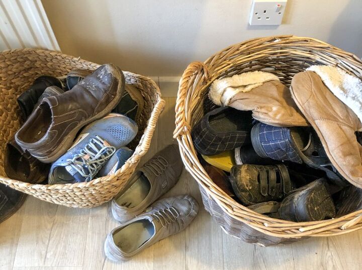 super easy diy shoe storage