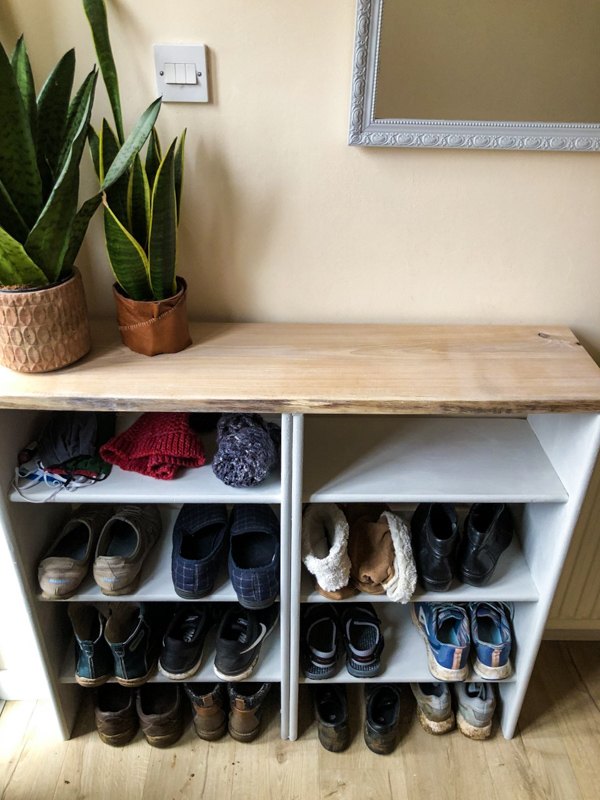 super easy diy shoe storage