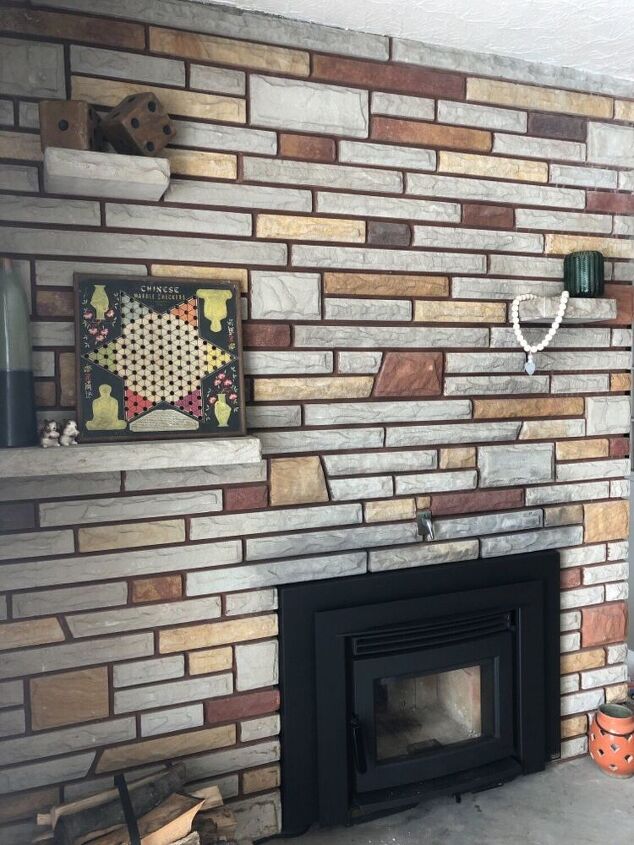 q decorating fireplace