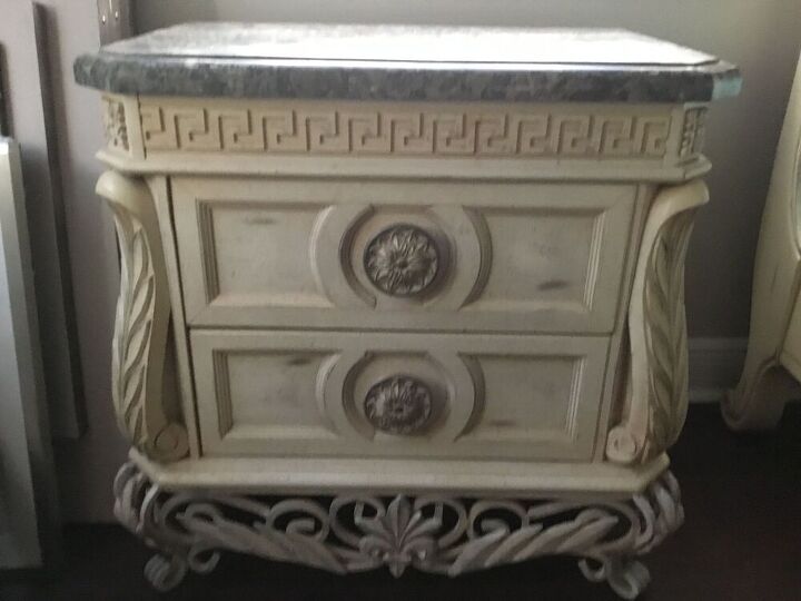 q discontinued pulaski nightstand