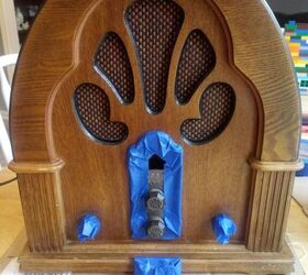 how to paint a vintage radio