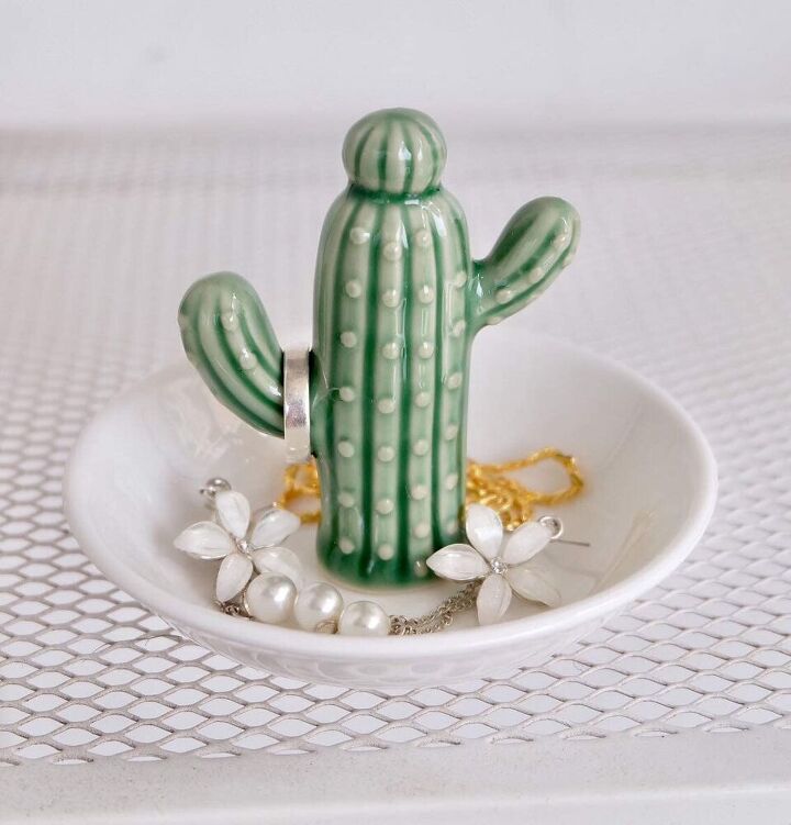 10 acentos para el dormitorio que definitivamente debe obtener para su hogar este ao, Plato con anillo de cactus
