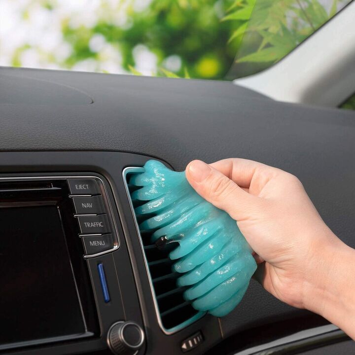 10 prcticos accesorios para el coche que necesitars este invierno, Gel de limpieza