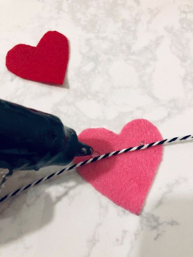 felt heart valentines garland
