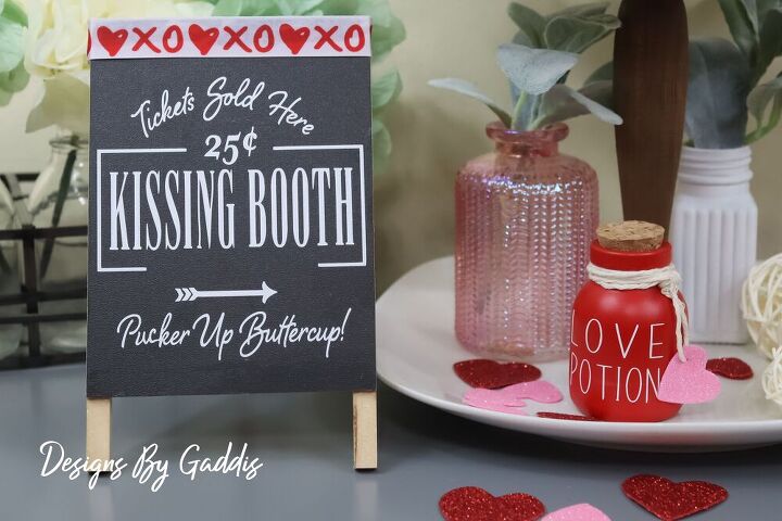 kissing booth chalkboard signo da de san valentn decoracin
