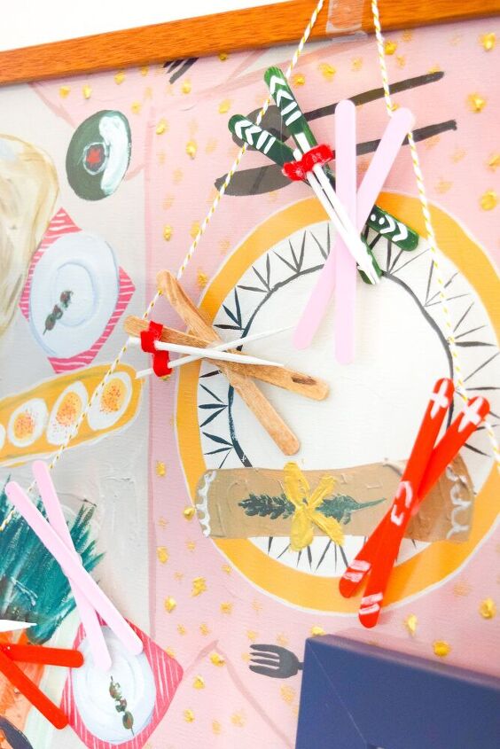 vence la tristeza de enero con estas 15 encantadoras ideas de decoracin de invierno, DIY Popsicle Skis