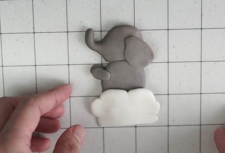 upcycle baby photo frame idea with airdry clay, It should look like this