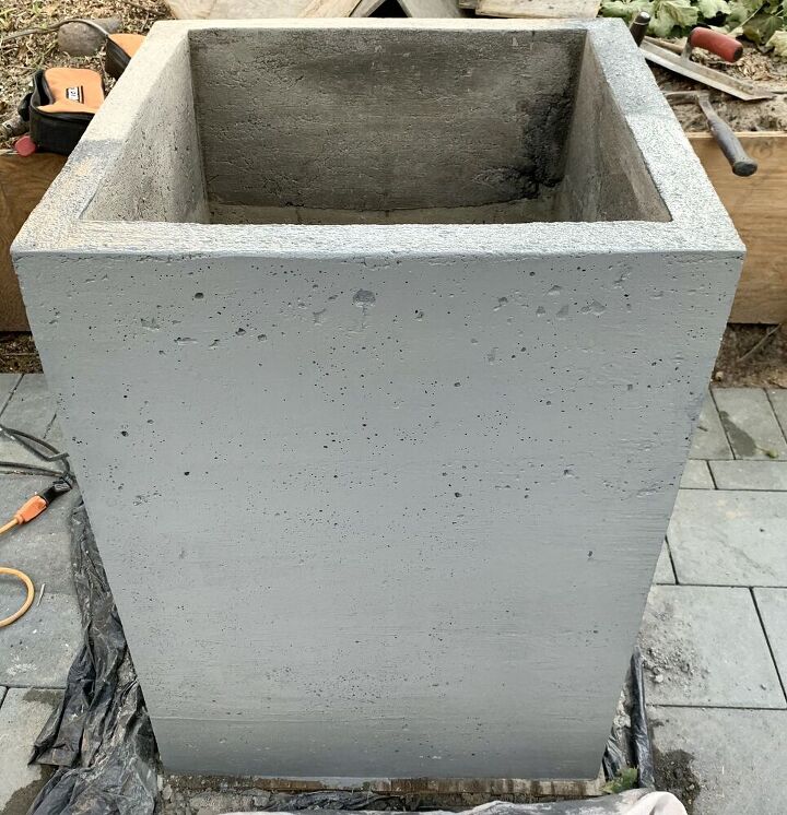 diy large cement planters how to make it in one weekend