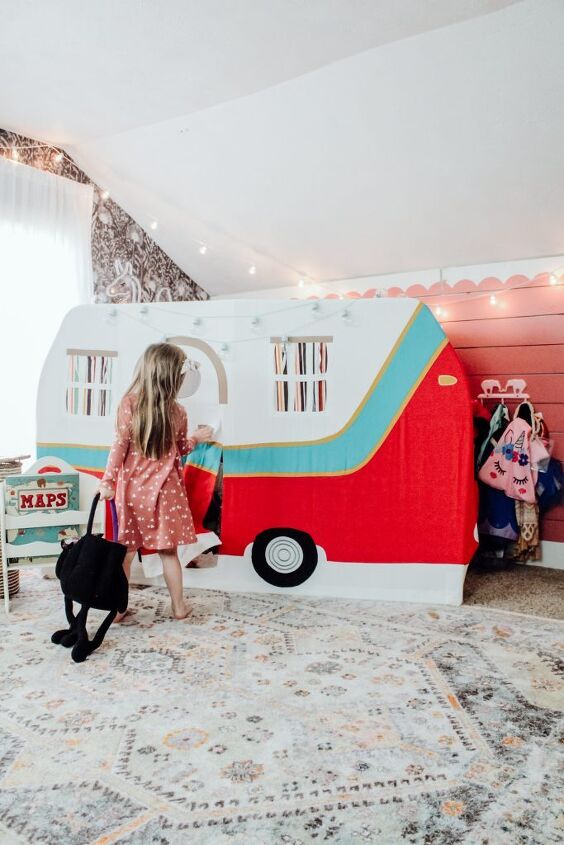 20 belos upgrades de quarto que voc pode fazer neste fim de semana, Reforma da sala de recrea o infantil Camper Playhouse