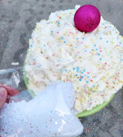 happy birthday giant cupcake or ice cream decoration, Make it sparkle