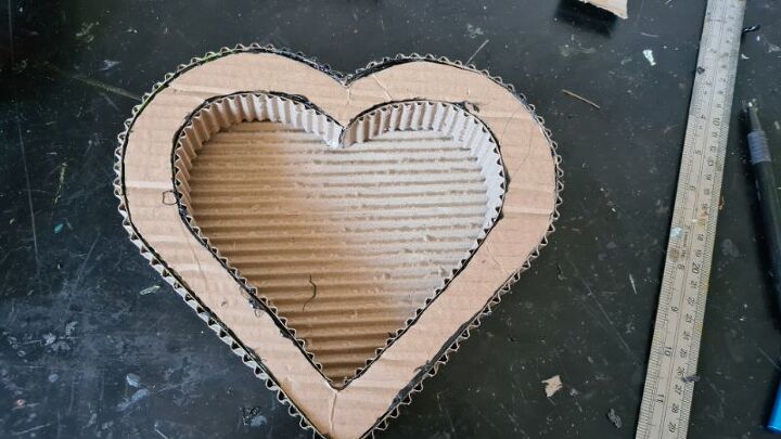 how to make a 3d heart from cardboard