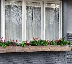 The easy, 30-minute way to make your window boxes look amazing this month